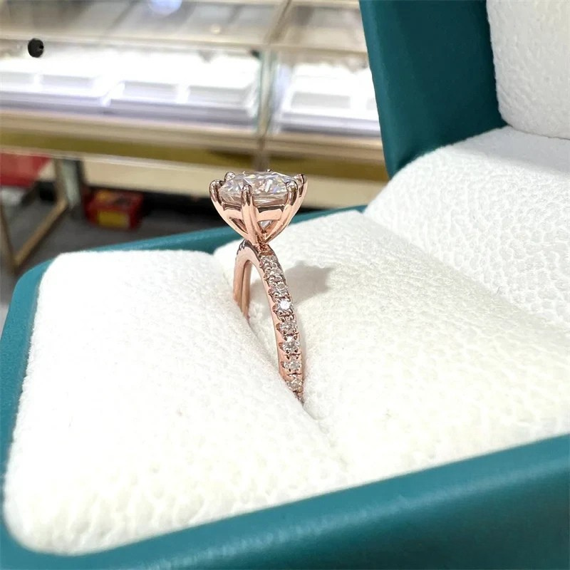 Anel Solitário Hexagonal Moissanite Prata 925 com Banho de Ouro 18K Luar Éternelle