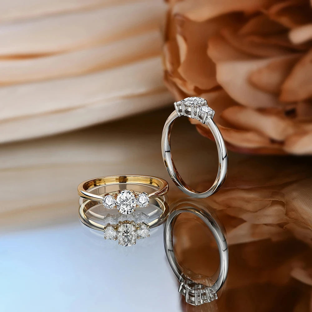 Anel Três Pedras Moissanite Ouro 18K Luar Harmônia - foto 4