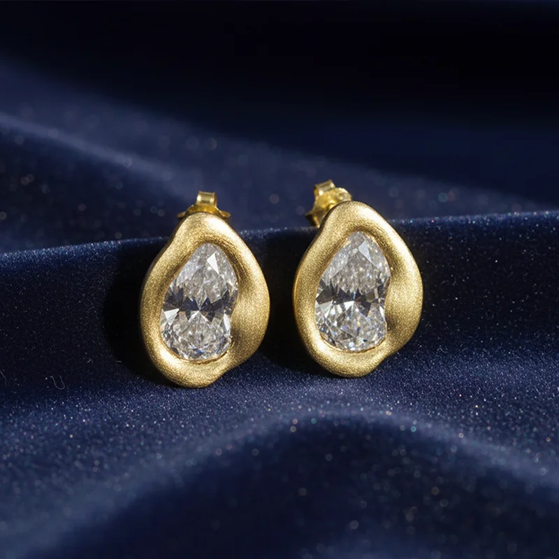 Brinco Gota Moissanite Prata 925 Ouro 18K Luar Magnélia - foto 6
