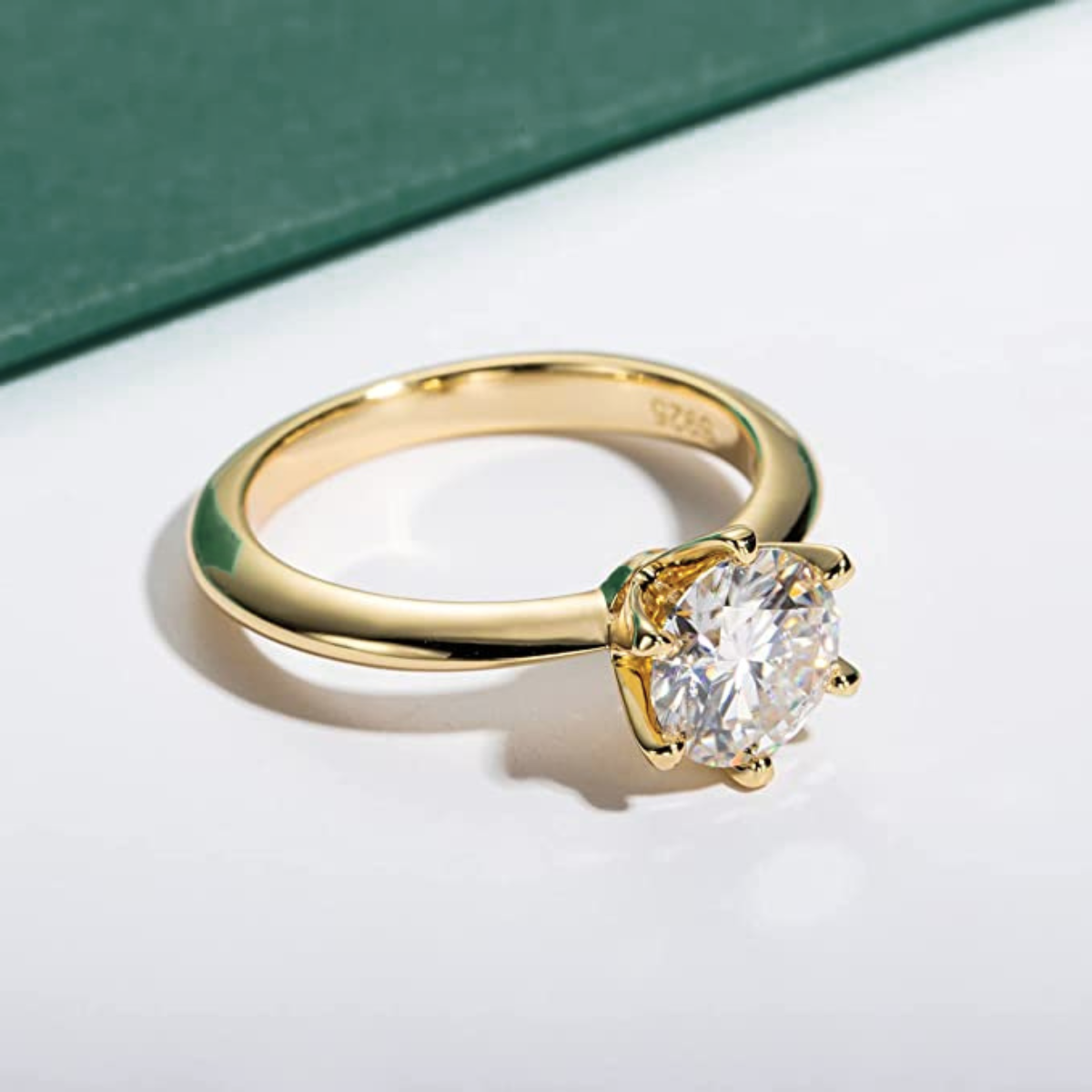 Anel Solitário Moissanite Prata 925 Banho Ouro 18K Luar Essenza