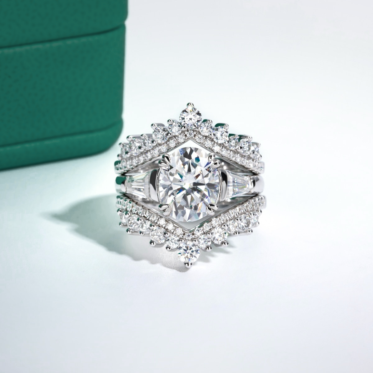 Anel Solitário Moissanite Design Elegante em Prata 925 Luar Sheila