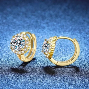 Brinco Luar Lumi  –  Argola Essencial com Moissanite e Ouro 18k