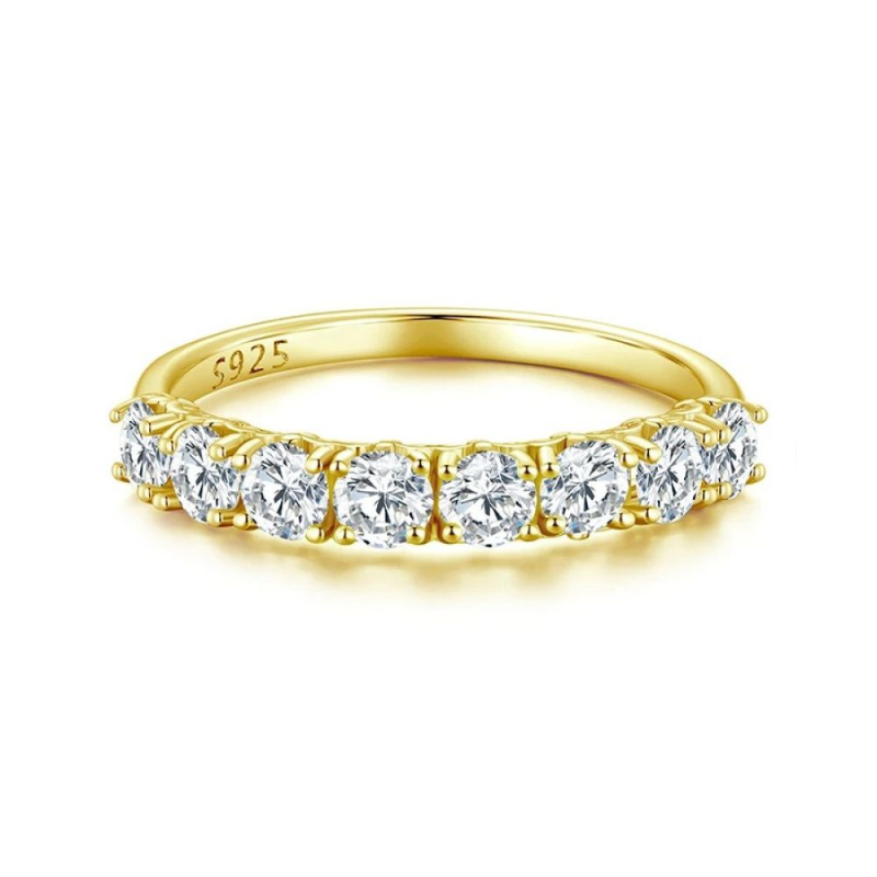 Anel Meia Aliança Moissanite em Prata 925 Cravejada Banho De Ouro 18K Luar Soraya