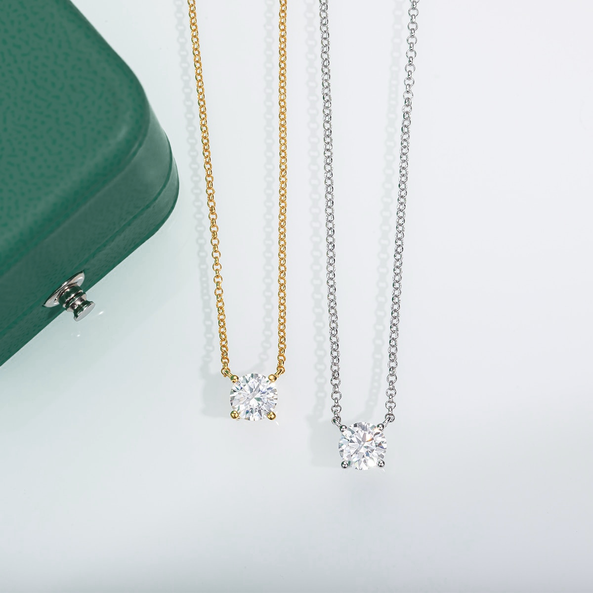 Colar Ponto de Luz 4 Garras Moissanite em Prata 925 Luar Alessia - foto 3