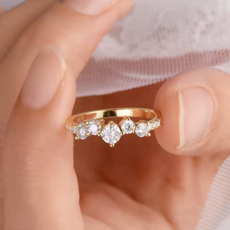 Anel Meia Aliança Trio Moissanite Prata 925 Banho Ouro 18K Luar Violeta