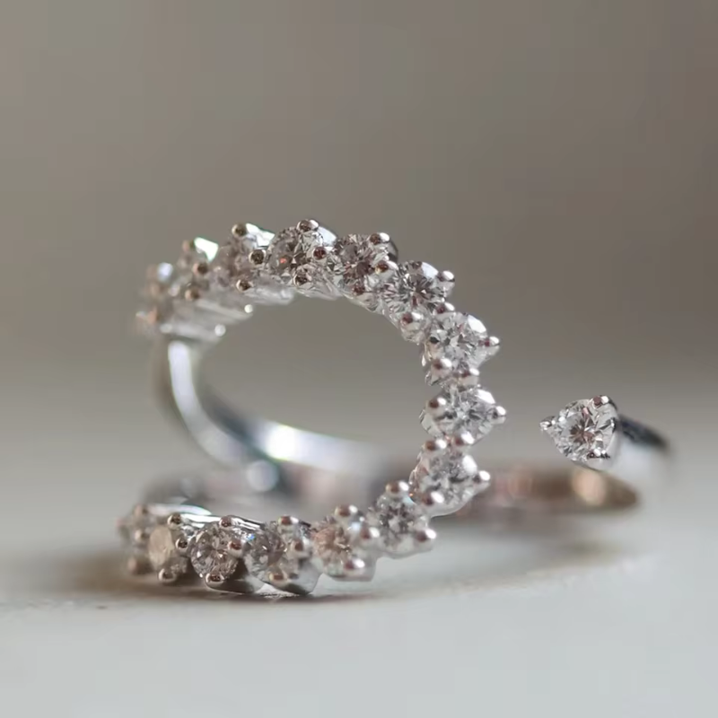 Anel Coração Cravejado Moissanite Prata 925 Luar Camila