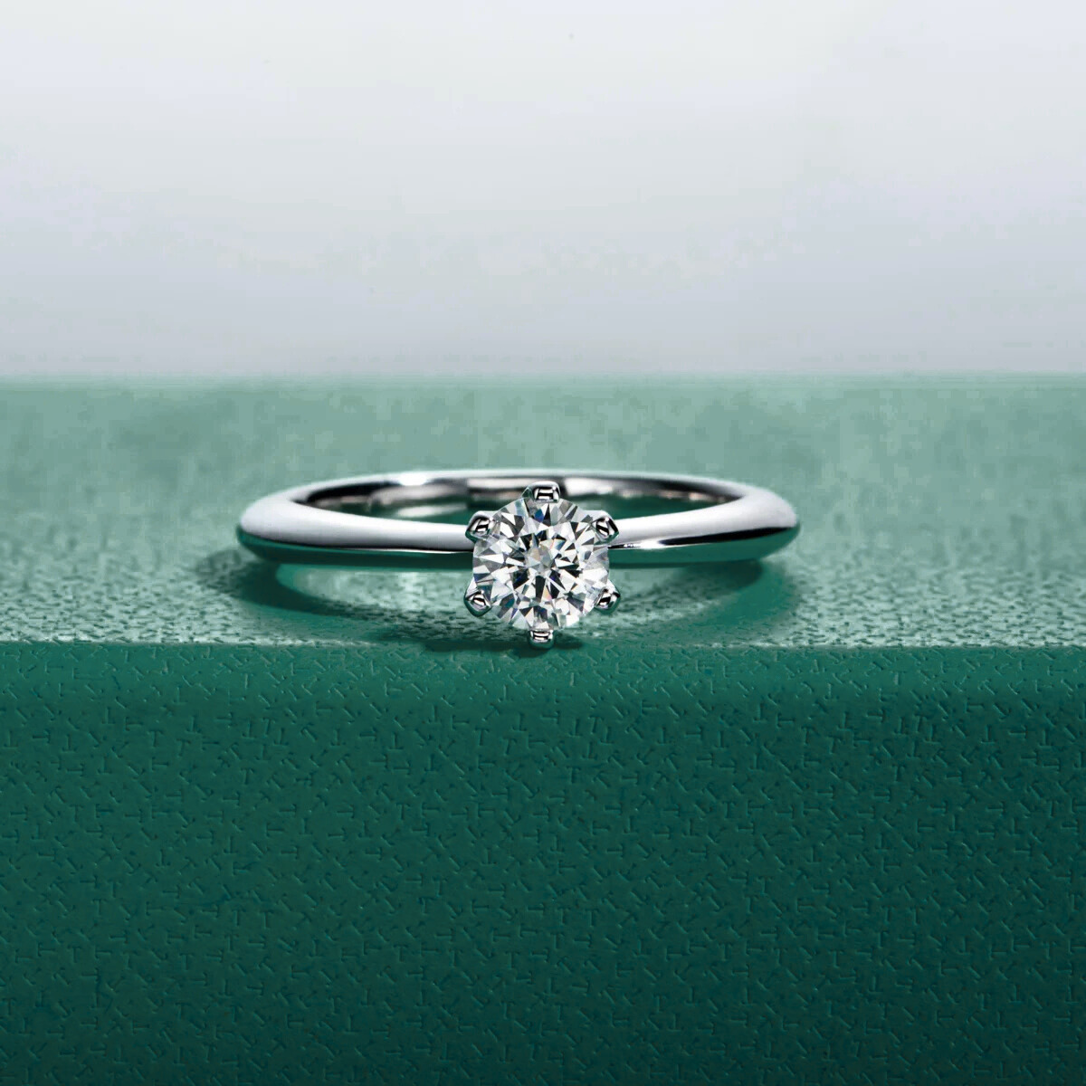 Anel Solitário Moissanite 10 / 0.5ct Anel Solitário