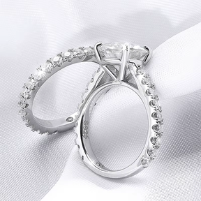 Conjunto Luar Amor Real - Coroa de Luz com Moissanite e Ouro Branco 18k