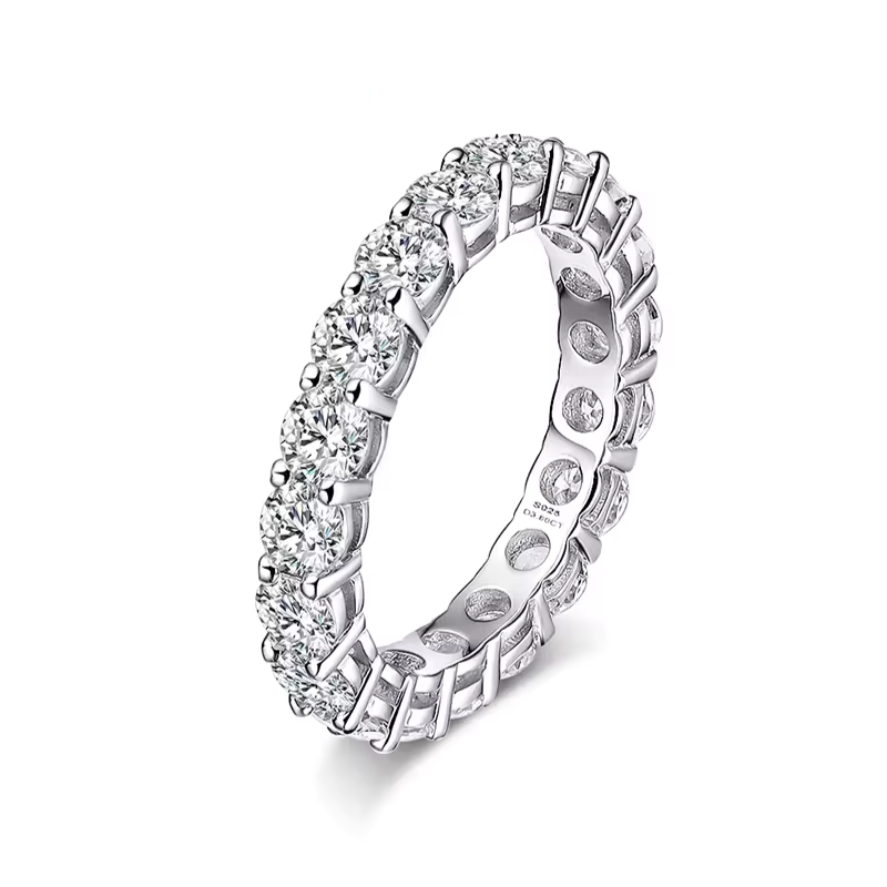 Anel Aliança Cravejada Moissanite com Banho Ouro 18K Luar Althea