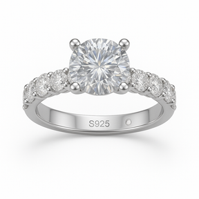 Anel Luar Clarisse – Moissanite 4 Garras com Ouro 18k